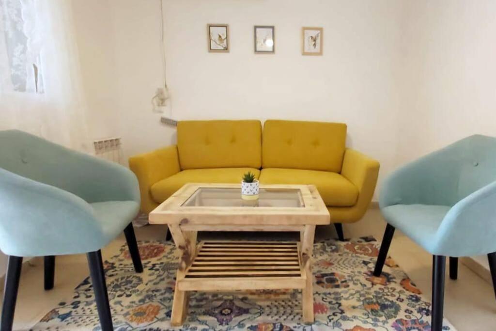 צימר בירושלים- יחידת ארוח מול יער ירושלים Apartment Exterior photo